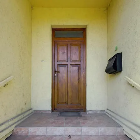 Highway House بيت ضيافة