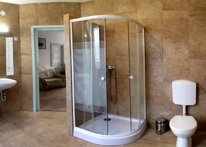 Guest house Highway House